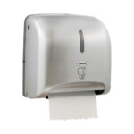 Handtuchrollenspender Mini Automatik silver leicht rechts - clomo Waschraumhygiene